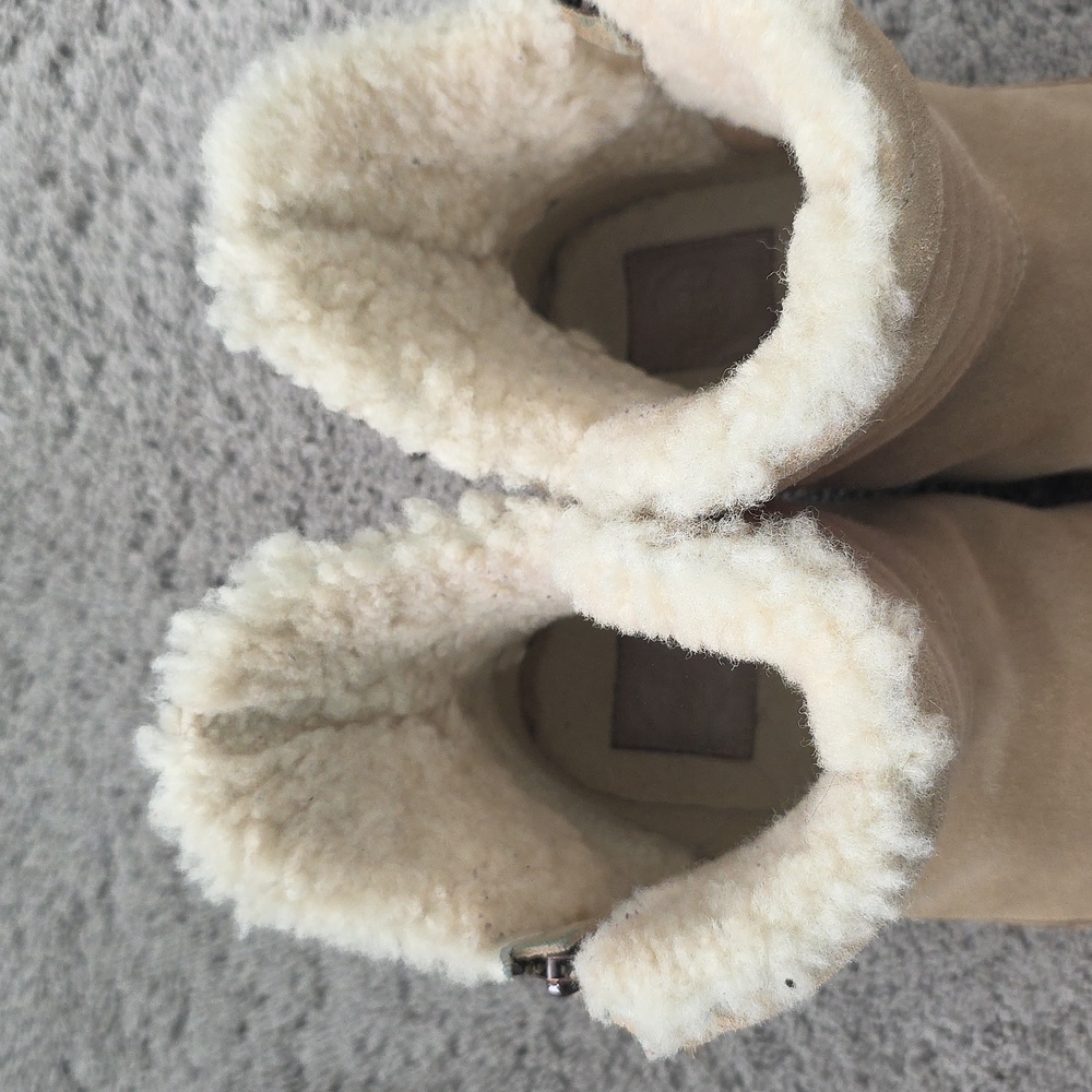 Tory Burch Fleece Lined Boots - Picture 7 of 12